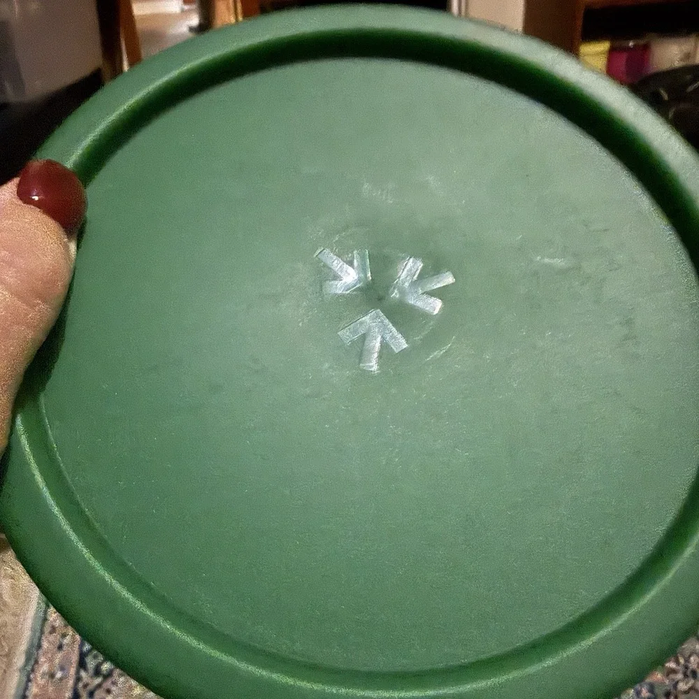 Vintage Tupperware One Touch Canisters #2416B-3 & 2418B-2 White With Green Lids